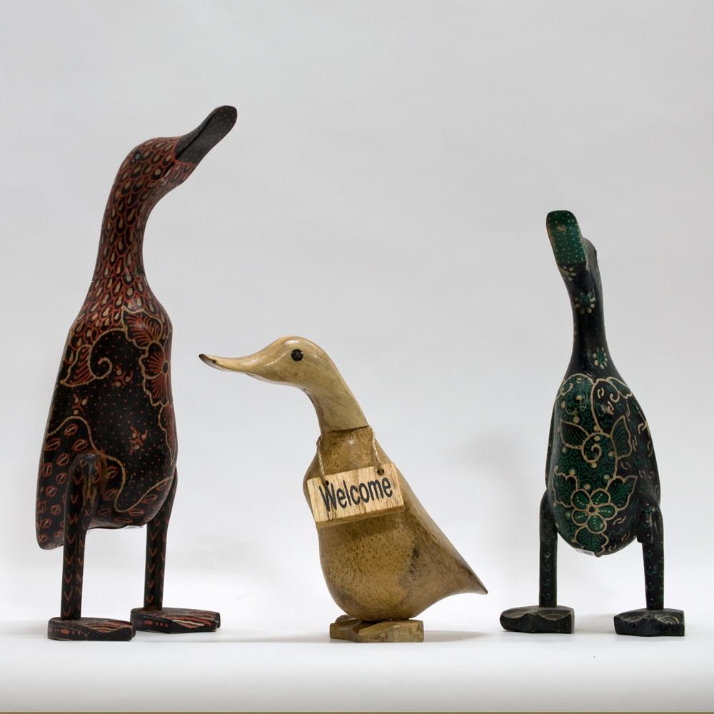 Figurines