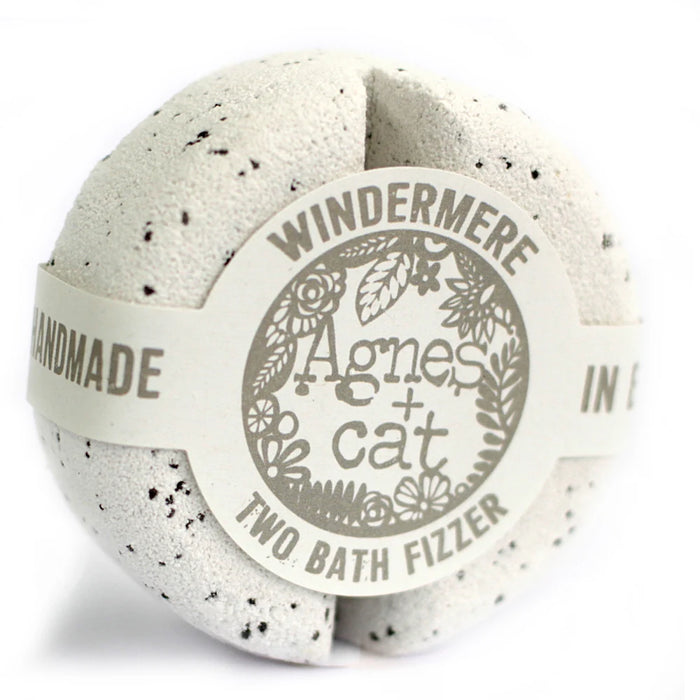 Agnes + Cat Velvet Moon gift box with soy candle and Windermere and Citrus bath fizzers