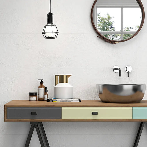 Bathroom interior styled with Gardena Blanco wall tiles, creating a bright and contemporary look.