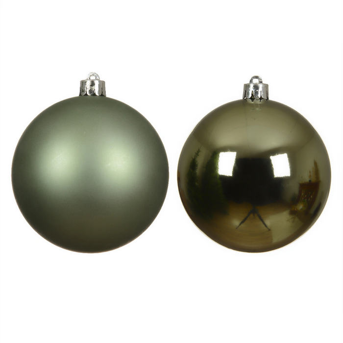 Rosemary Green 10cm Christmas Baubles