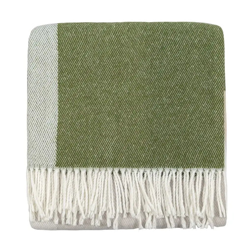 Scatter Box Riley Green Throw