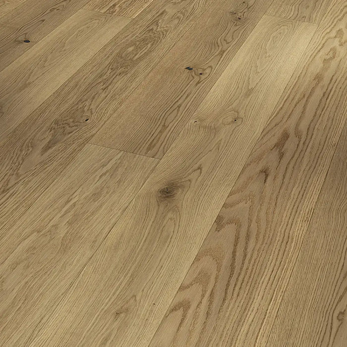 Detailed close-up of Cream oak planks showing light natural colour and subtle bevel edging.