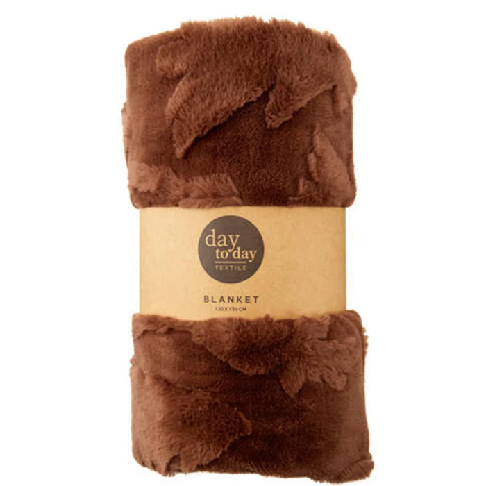 Brown Deer Blanket, rolled, with raised deer head pattern, 120x150cm