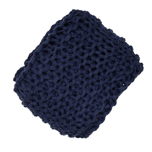 Striking chunky knit Arden navy throw