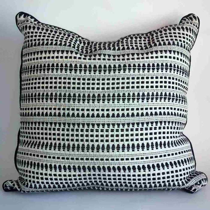 Illusion linear textured monochrome cushion