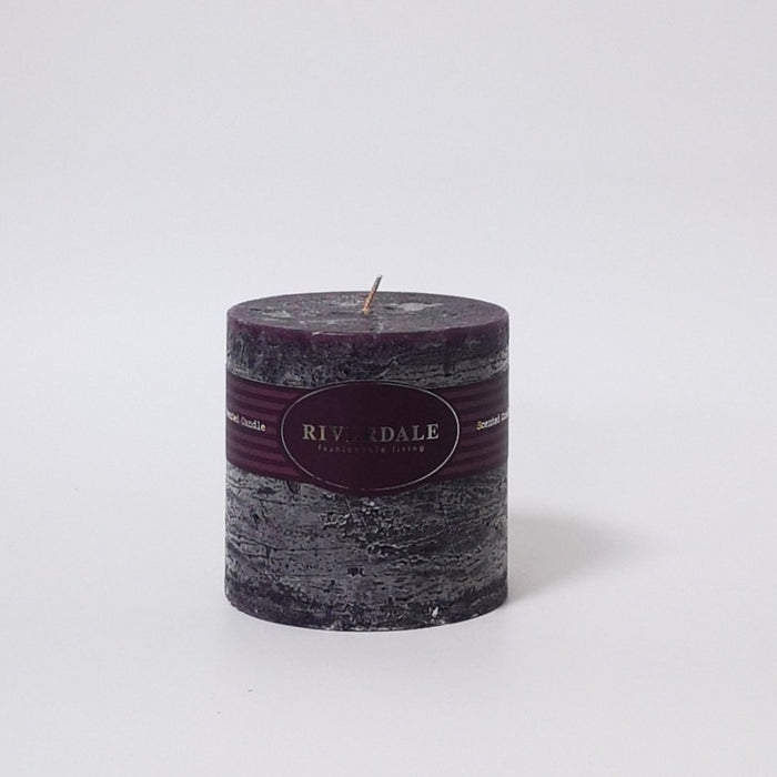 RIVERDALE Dark Burgundy Scented Candle. Sandalwood and Rose Fragrance