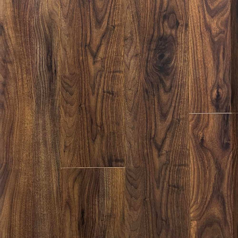 Standard Plank Laminate Flooring