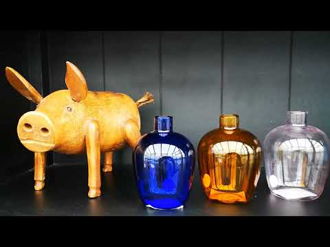 HUBSCH decorative set of 3 glass vases, amber / blue / pink and wooden figurine pig
